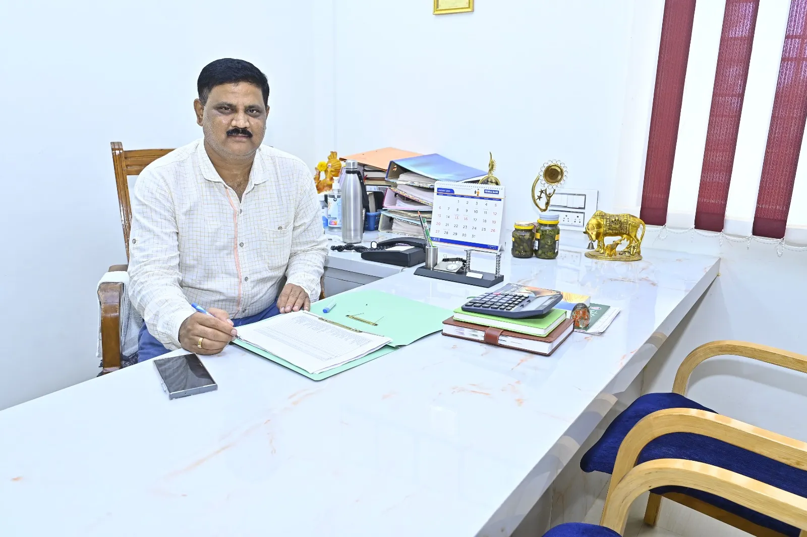 Mr. K. Y. Jadar Office